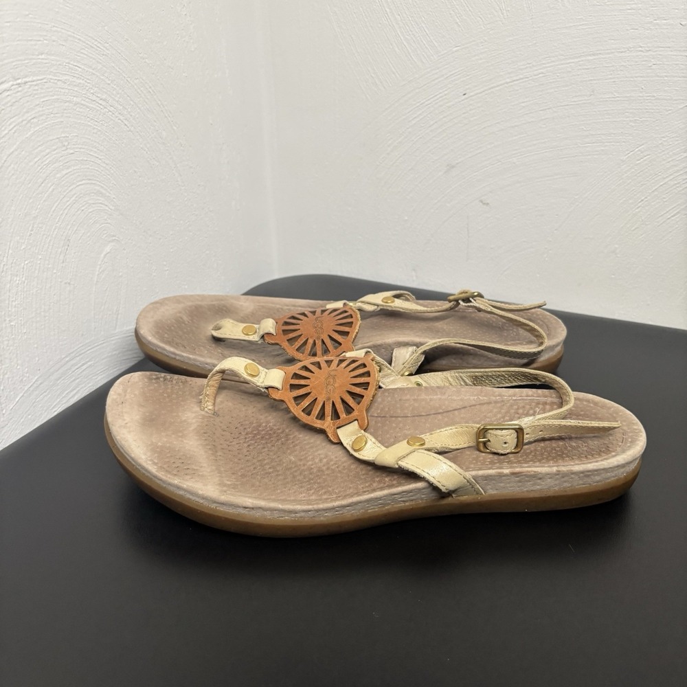 UGG Ayden Womens Size‎ 9 Cream/Brown Suede Sandals Strappy Thong Adjustable